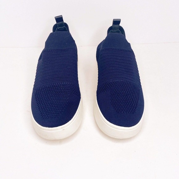 Steve Madden BEALE Sz 7.5 Navy Knit Fabric Slip On Low Top Shoes Womens Comfort - Picture 2 of 7